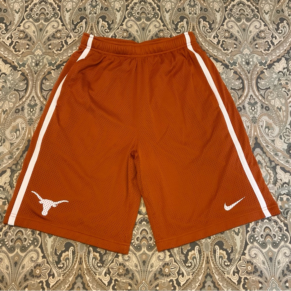 EUC Nike UT Texas Longhorns Team Shorts Men’s Sz Small
